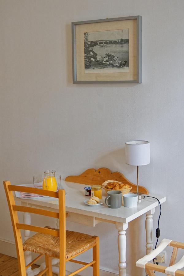 Maison Rives - Village Du Livre De Montolieu Eksteriør bilde
