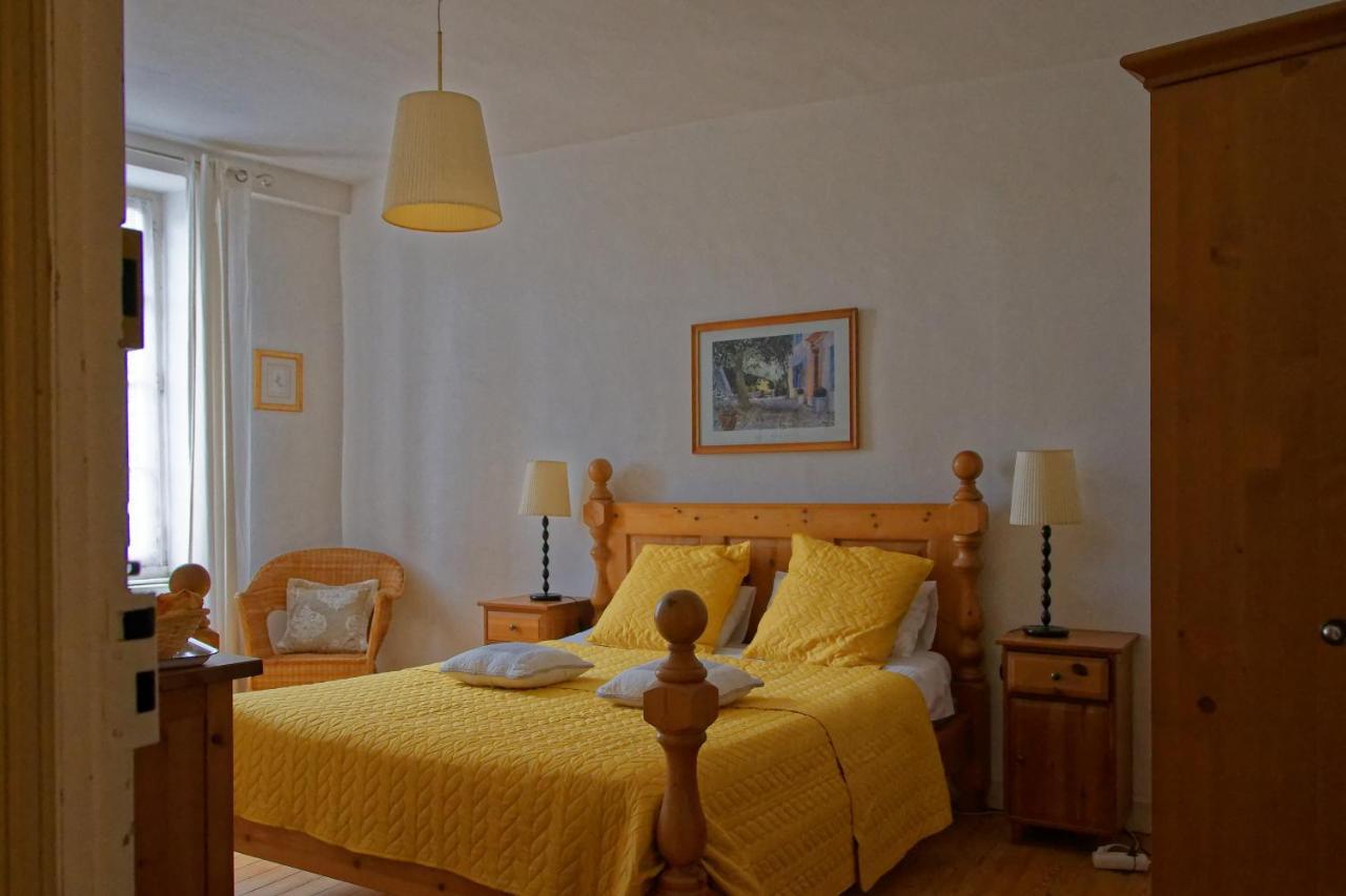 Maison Rives - Village Du Livre De Montolieu Eksteriør bilde
