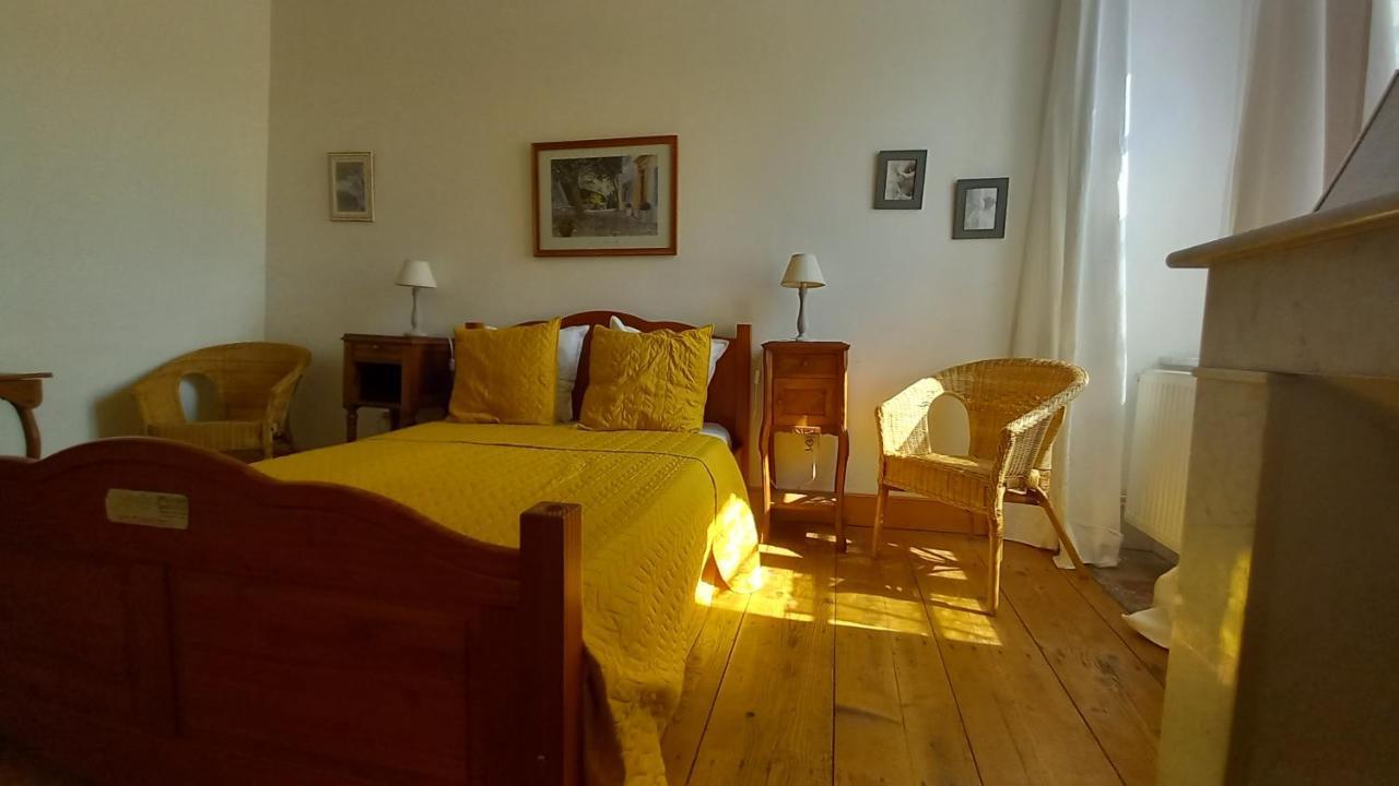 Maison Rives - Village Du Livre De Montolieu Eksteriør bilde